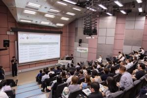 VTC Brings Together Industry and Social Welfare Sector at New Energy Vehicles Day